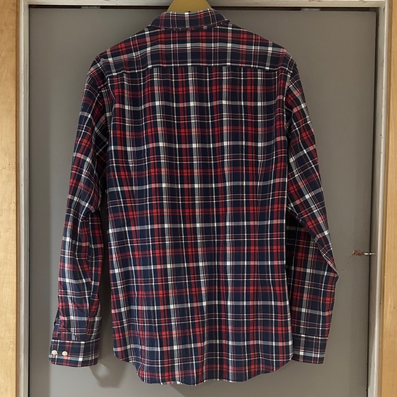 Banana Republic Red and Blue Plaid Men's Button Down Long Sleeve Shirt - Picture 8 of 8